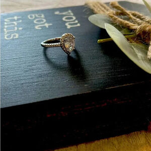 Silver clear stone ring